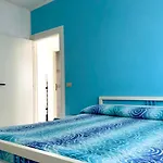 Fano, Trilocale Con Portico A 30mt Dal Mare - F001 Appartamento